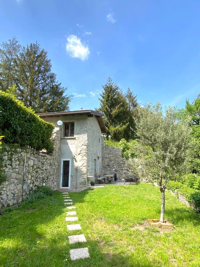 La Dimora Degli Olivi Dependance Galbiate Exterior foto